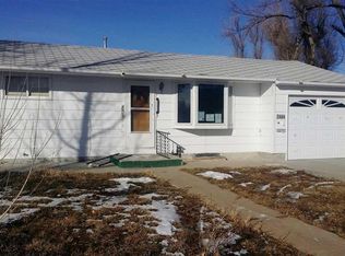 2404 Coulter Dr, Casper, WY 82604