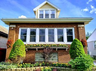 3661 Monroe St, Lansing, IL 60438