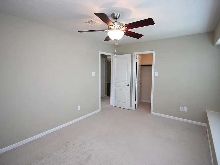 6418 Burgess Heights Ln — Photo 17