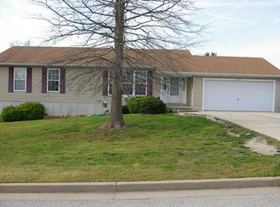 1653 Penny Ln, Union, MO 63084