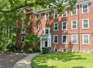 3430 39th St NW APT B698, Washington, DC 20016
