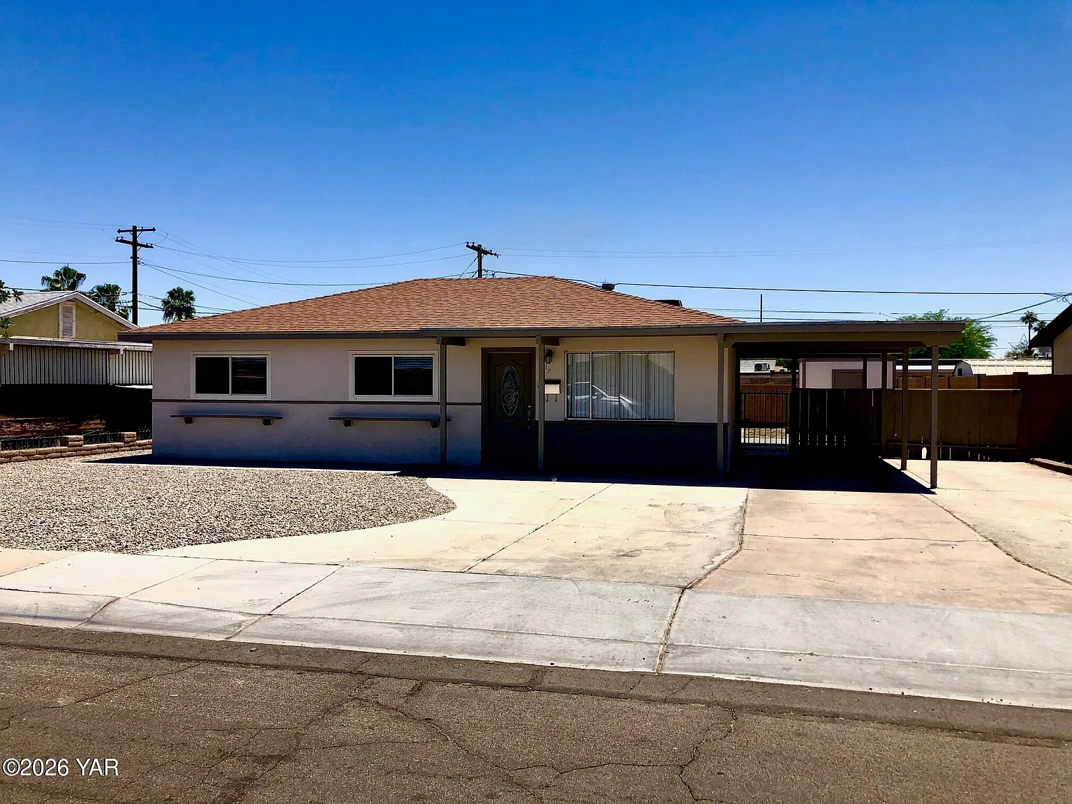3 bed, 2.0 bath, 1026 sqft, $1,650 — Photo 1