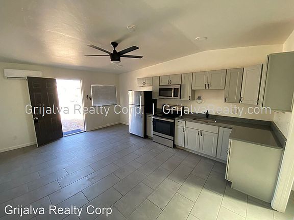 3rd image of 2930 E North St #C