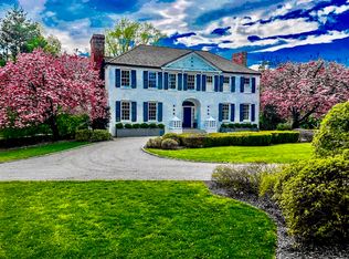 861 Hollow Tree Ridge Rd, Darien, CT 06820