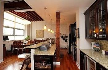 3rd image of 114 Quarry St Unit 3E