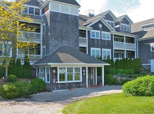 28 Cape Codder Rd APT 106, Falmouth, MA 02540