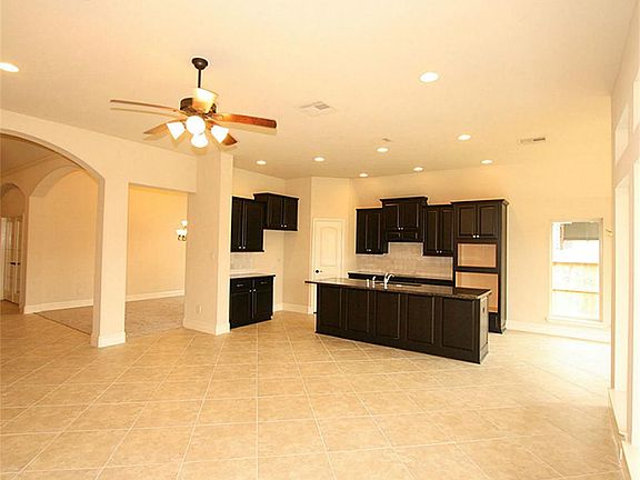 4th image of 13409 Vintage Trail Ln