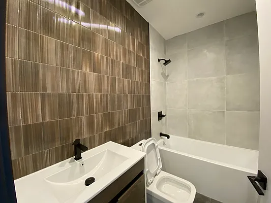 Rented by MySpaceNYC | media 13