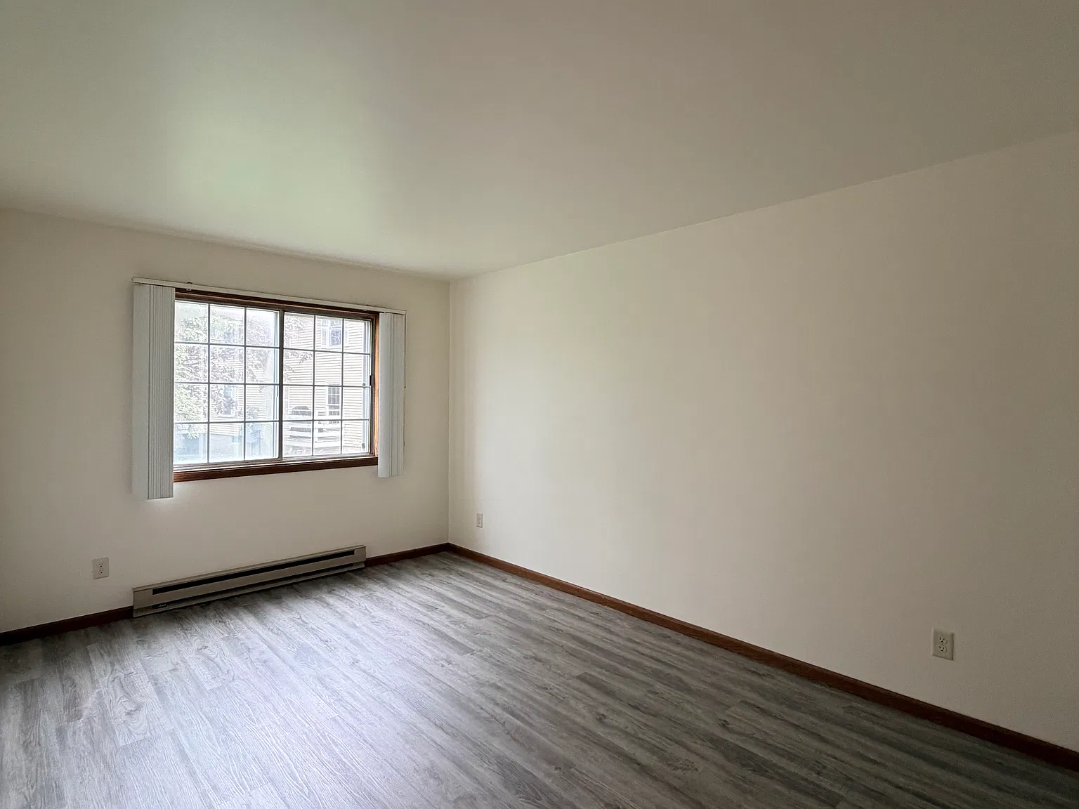 1 bed, 700 sqft, $1,295 — Photo 4