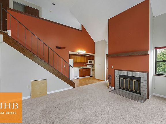 3rd image of 523 Donofrio Dr Unit 7