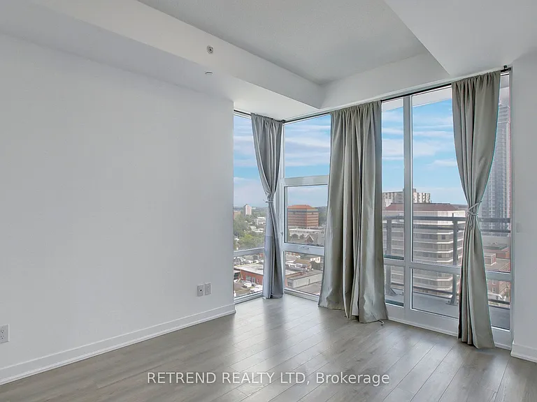 85 Duke St W #1504 — Photo 10