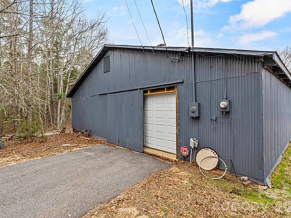 3rd image of 6312 Richburg Rd