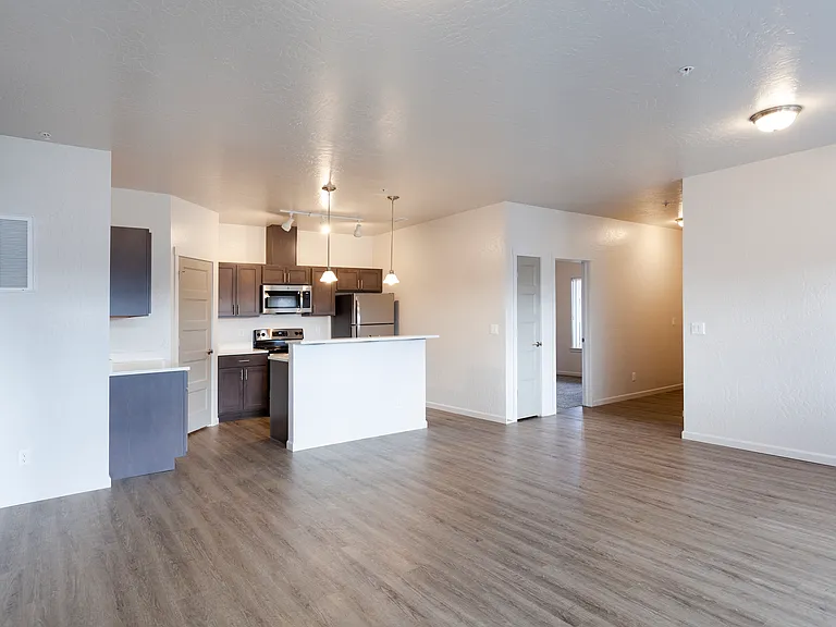Prairie Pointe Apartments and Townhomes — Photo 97
