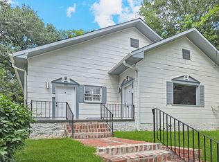 1111 Lawton Luis , Atlanta, GA 30310
