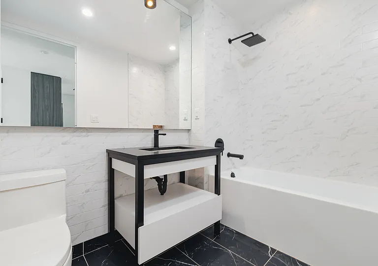 224 W 124th St #1603 — Photo 11