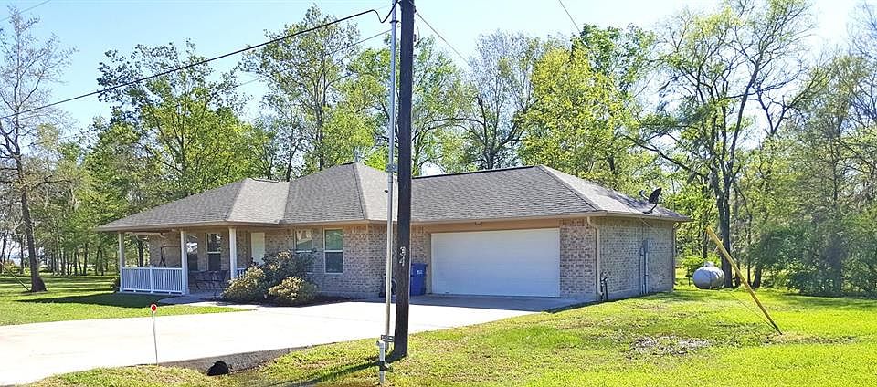 1st image of 131 S Shady Oaks Dr