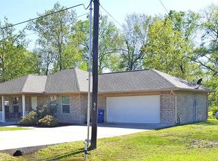 131 S Shady Oaks Dr, Pointblank, TX 77364