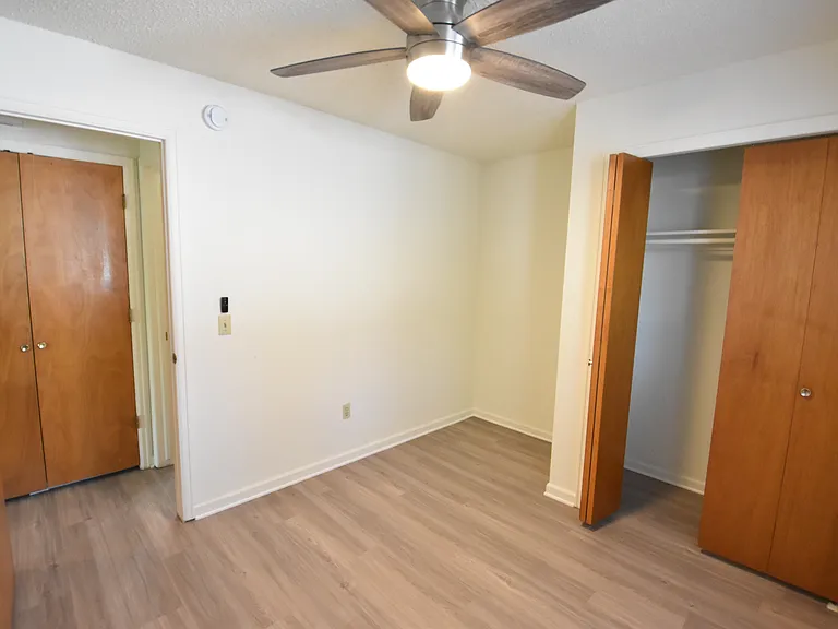 1929 Walnut St #3 — Photo 6