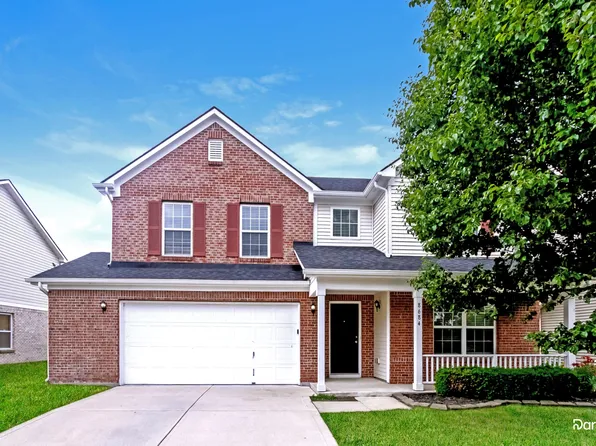 8684 N Springview Dr, McCordsville, IN 46055