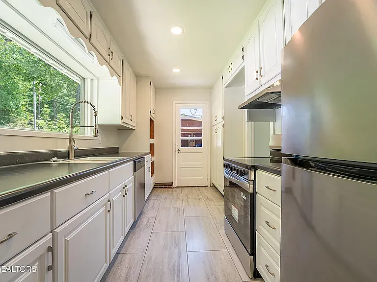 101 Disston Rd — Photo 8