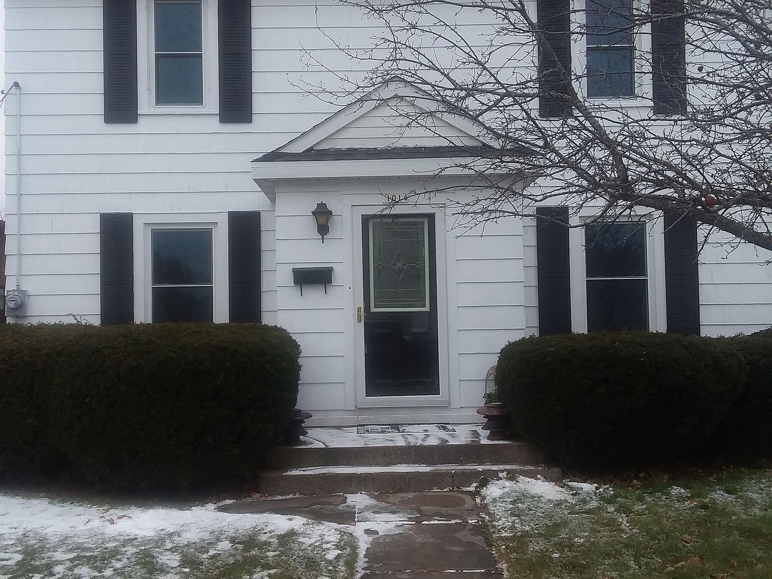 1014 Menasha Ave, Manitowoc, WI 54220 Zillow