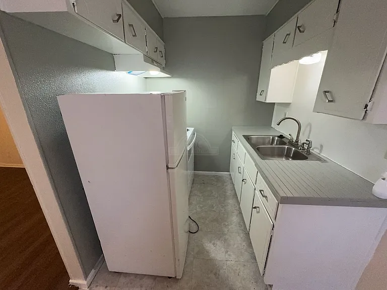106 W Hoover St, Killeen — Photo 6