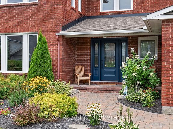 2nd image of 2719 Wyldewood St