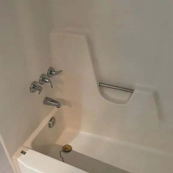 15411 Linkshire Dr — Photo 11
