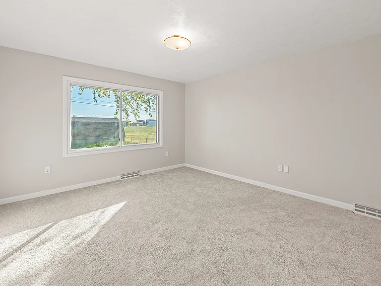 3839 Rome Dr — Photo 34