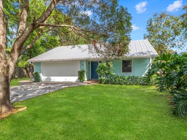10908 SE Hobart St, Jupiter, FL 33469