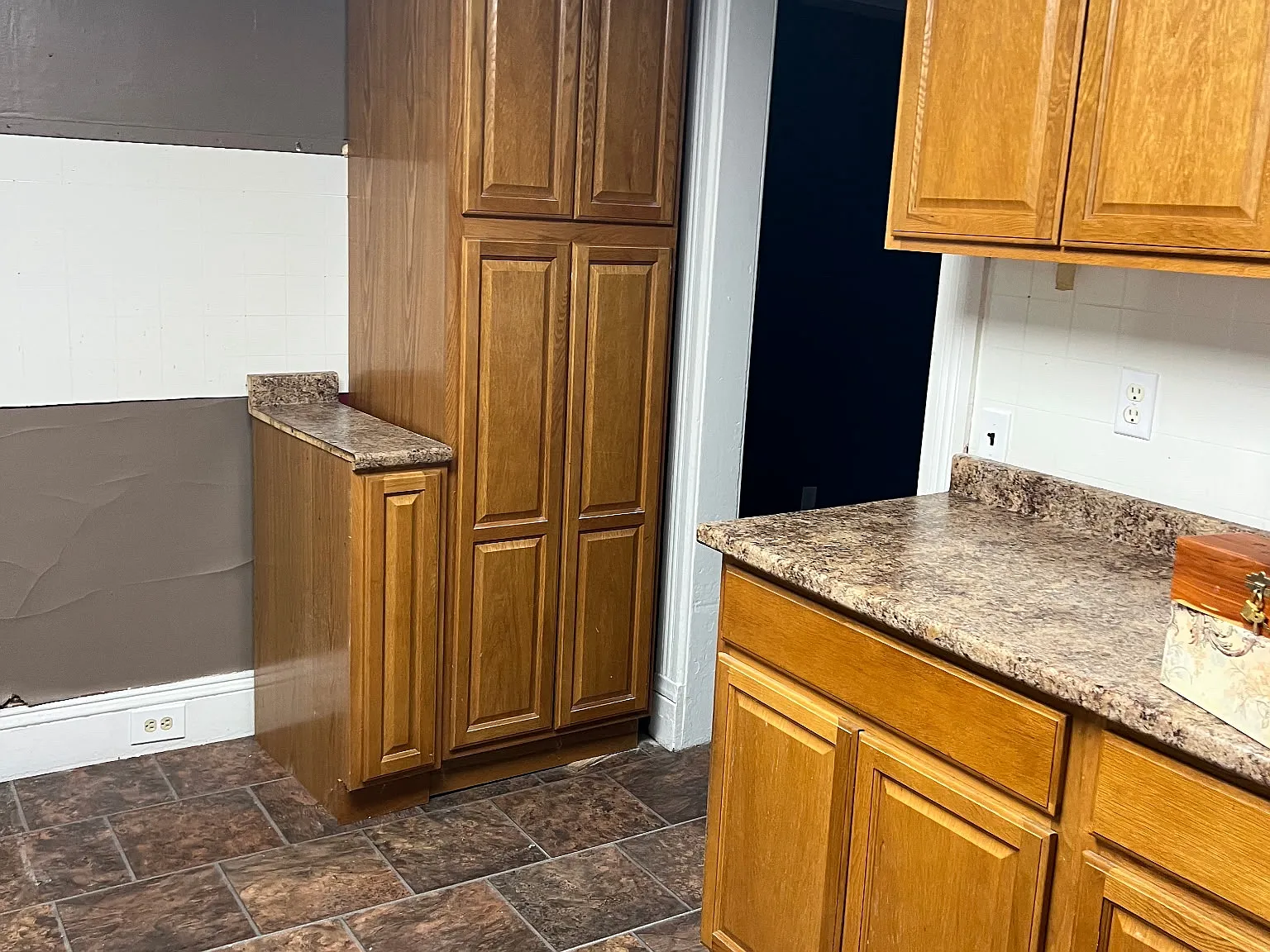 3 bed, 1350 sqft, $1,300 — Photo 4