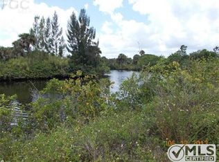 2221 Santiago Ave, Fort Myers, FL 33905