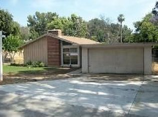 2968 Robin Rd, Riverside, CA 92506