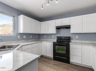22182 W Desert Bloom St, Buckeye, AZ 85326