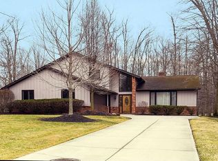 3989 E Ash Ln, Beachwood, OH 44122