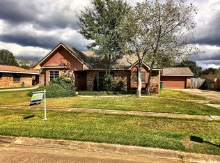 1616 Glenmont Dr, Morgan City, LA 70380
