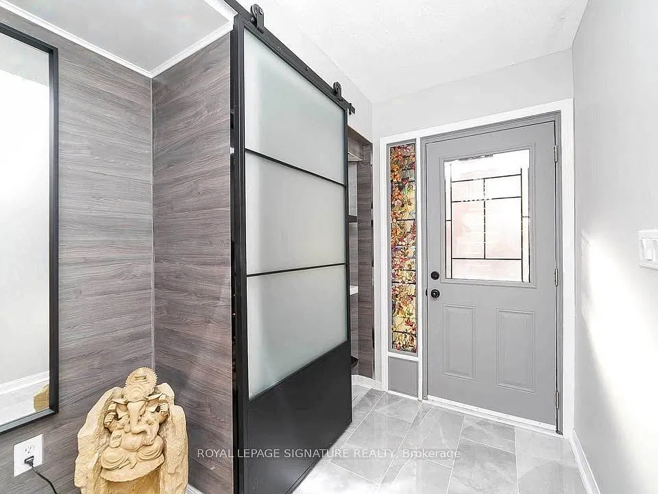 3 bed, $3,199 — Photo 3