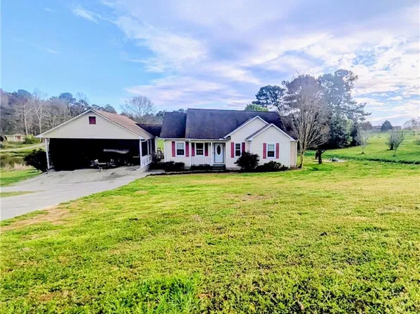 327 Lovebridge Dr SE, Calhoun, GA 30701