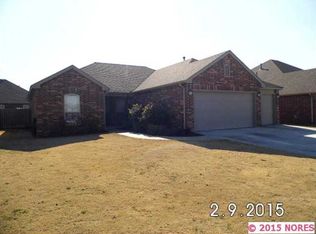 2001 E Queens St, Broken Arrow, OK 74012