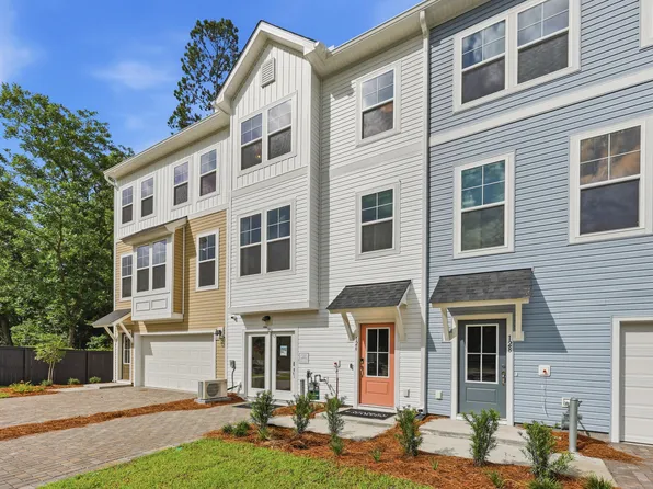 140 Fernbank Rd, Johns Island, SC 29455