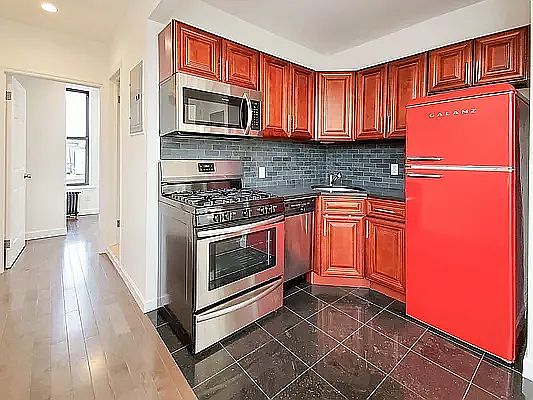 5th image of 109 Eldridge St #23