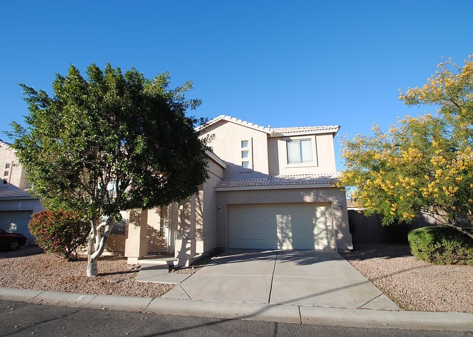 1st image of 1932 N Mesa Dr Unit 5