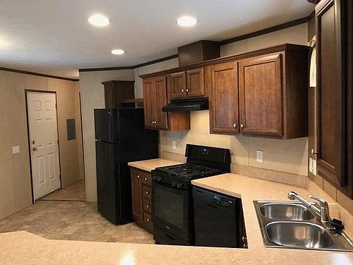 3rd image of 4097 Sawgrass Trl