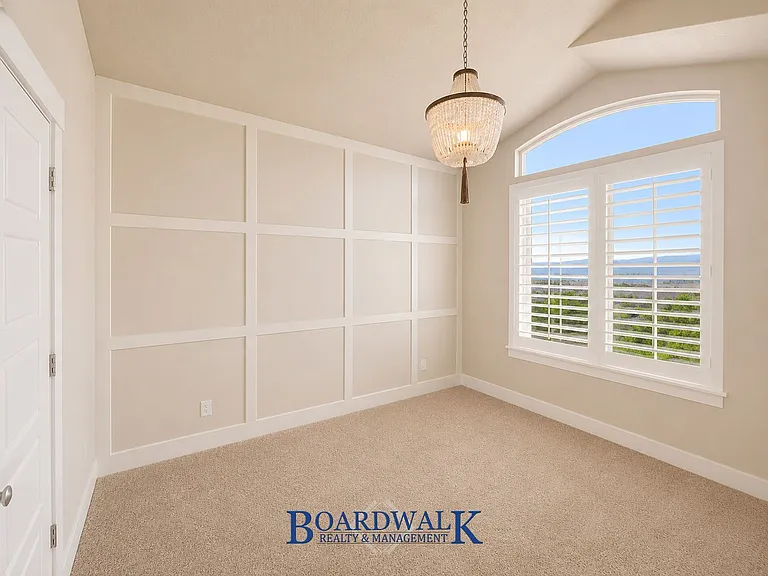 793 W Valley View Way — Photo 10
