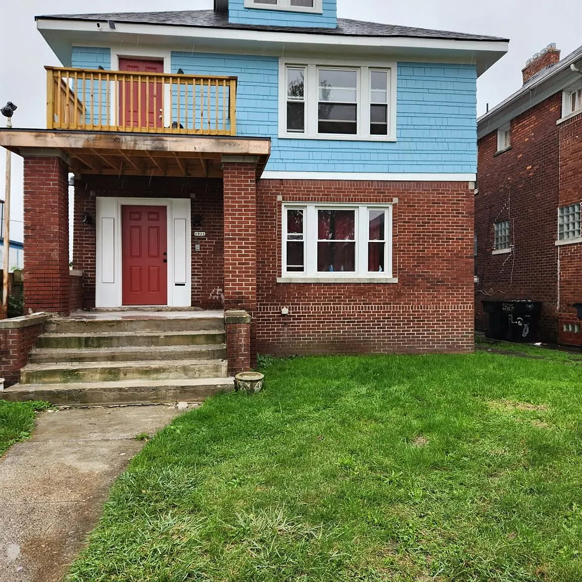 2 bed, 1.0 bath, 1296 sqft, $1,150 — Photo 1