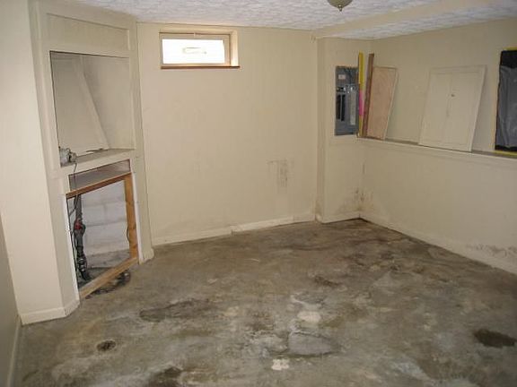 5th image of 1583 Heatherview Ln