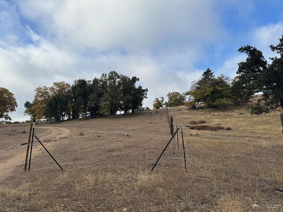 2nd image of 0 Parkview Ln Lot 25