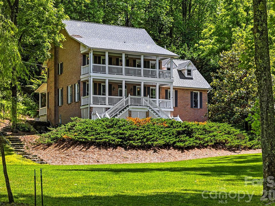 1st image of 243 Poplar Ln