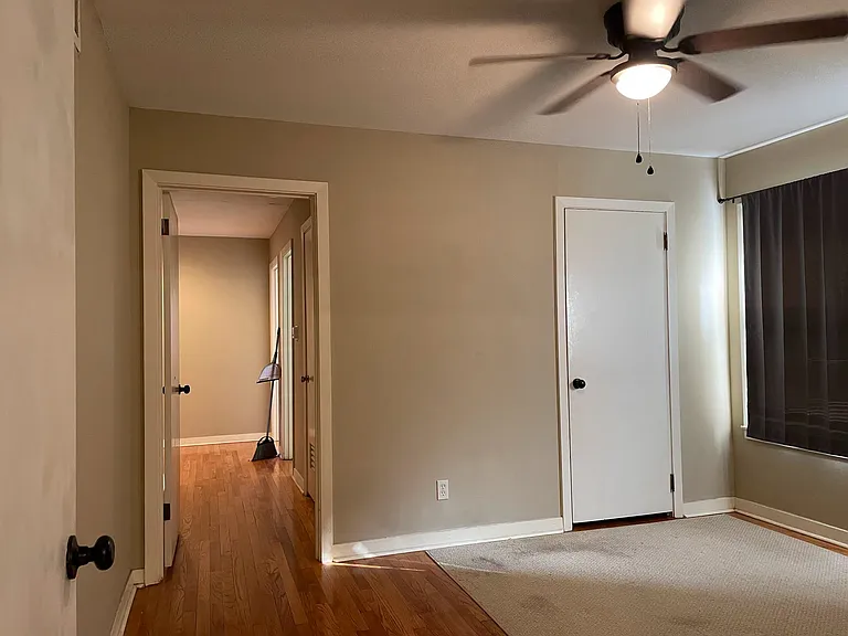 1004 Cottonwood St — Photo 7
