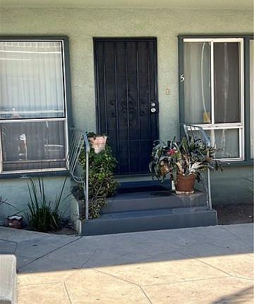 3rd image of 436 Cedar Ave Unit 5